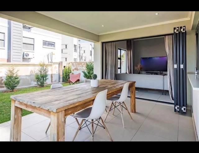 3 BEDROOM PROPERTY TO RENT IN LONEHILL